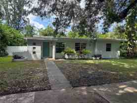 5765 Sw 48th St - Photo 1 of 1
