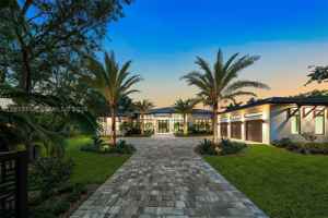 featured image of 10860 Sw 67th Ct