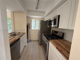 featured image of 628 Pavare Ct #0