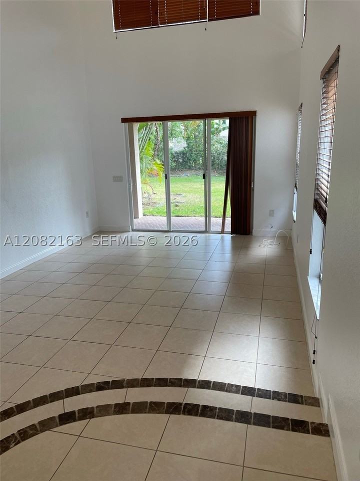 17404 Sw 47th Ct #0 - Photo 6 of 48