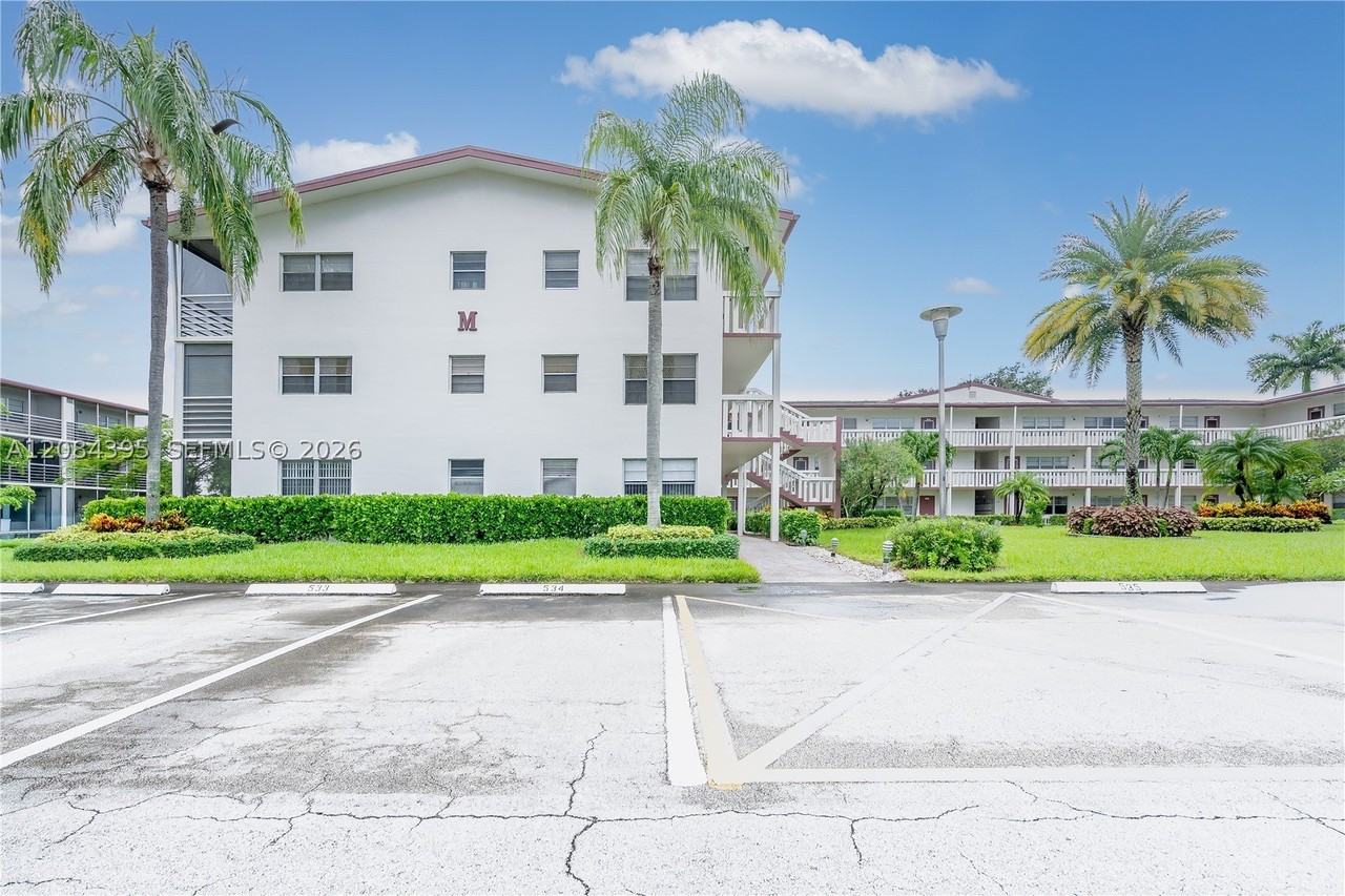 523 Fanshaw M #523
