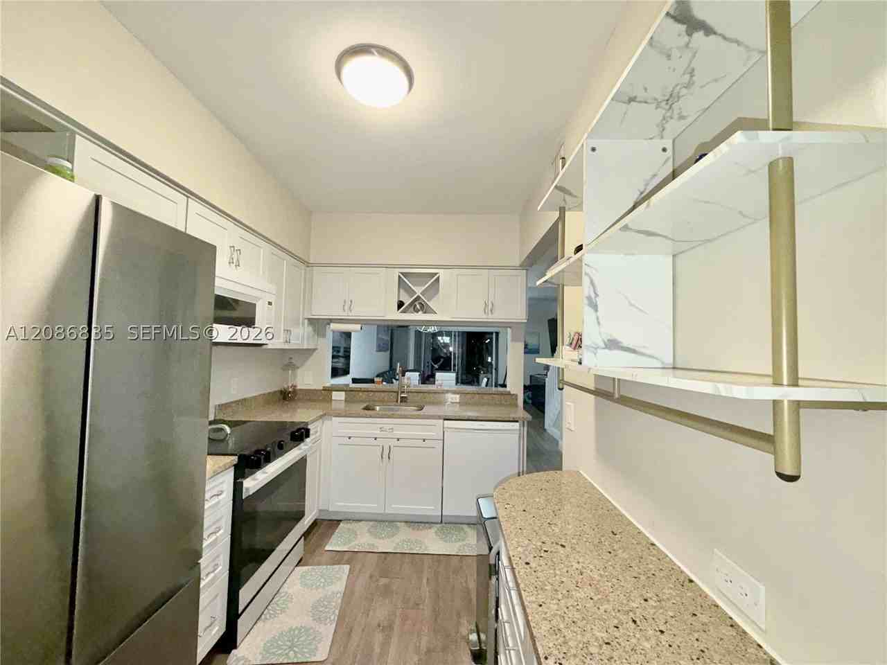 16 Key West Ct - Photo 6 of 30