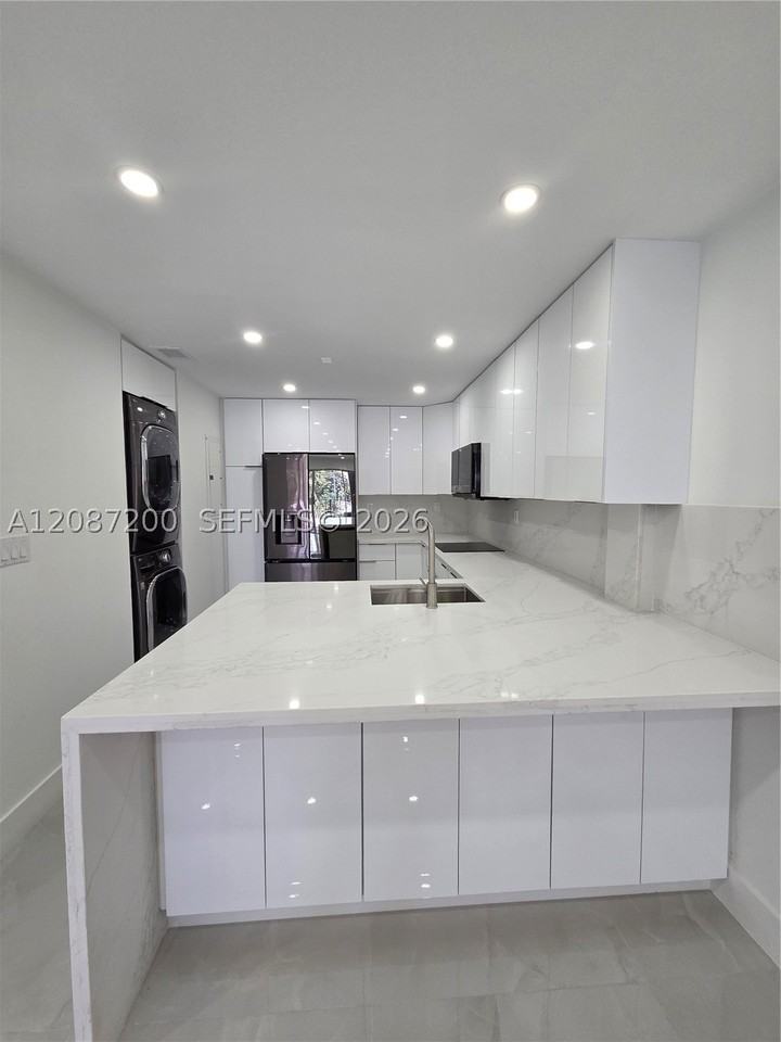 15434 Sw 85th Ln #154 - Photo 3 of 29