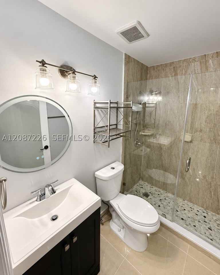 20912 Sw 118th Ave - Photo 4 of 12
