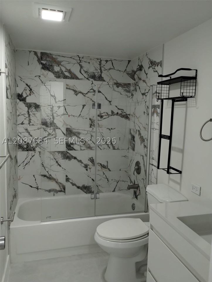 130 S Shore Dr #2F - Photo 7 of 12