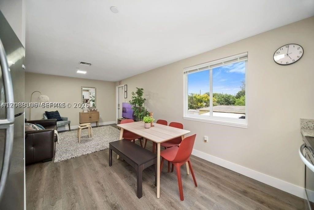 2324 Garfield St #4 - Photo 6 of 15