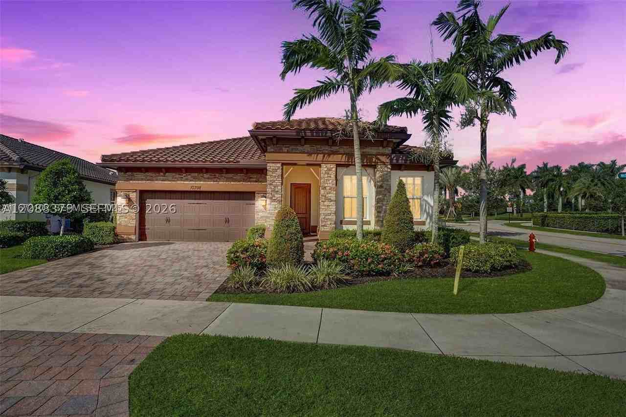 10398 Waterside Ct - Photo 3 of 50