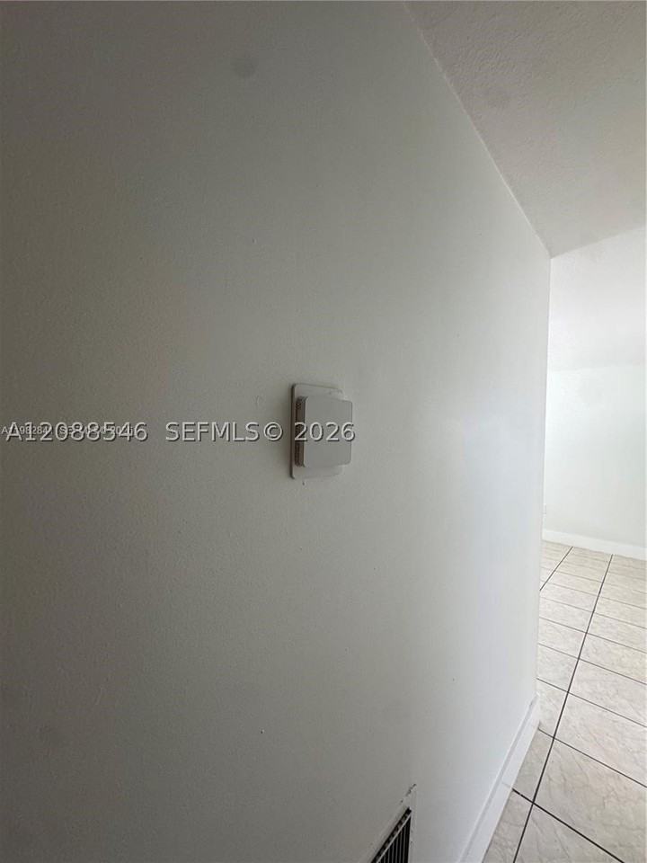 1107 Nw 30th Ave #1107 - Photo 7 of 12
