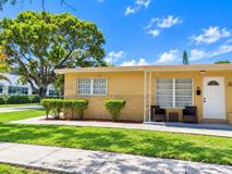 412 Sw 10th St #N - Photo 1 of 1