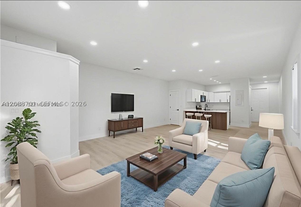 5703 Nw 48th Ave #48 - Photo 4 of 29