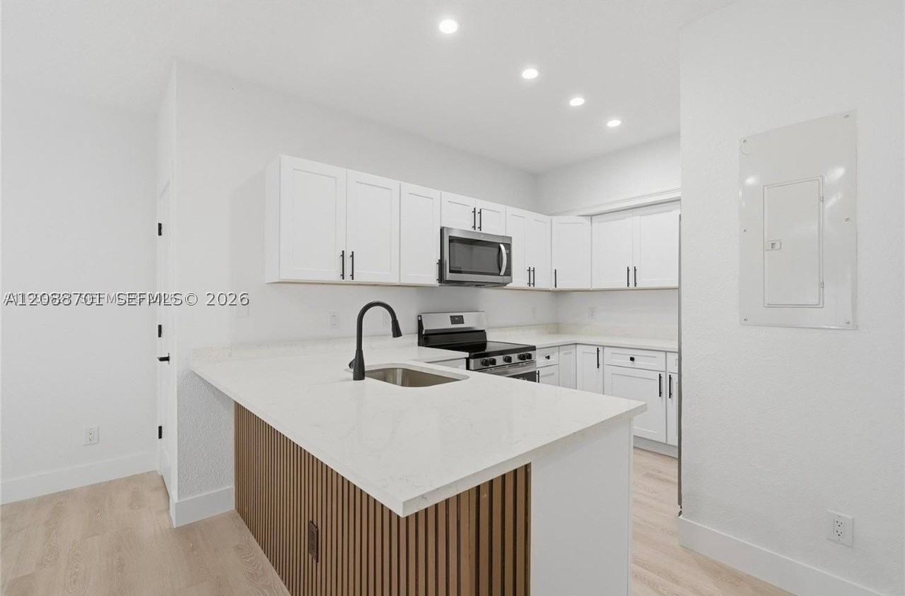5703 Nw 48th Ave #48 - Photo 7 of 29