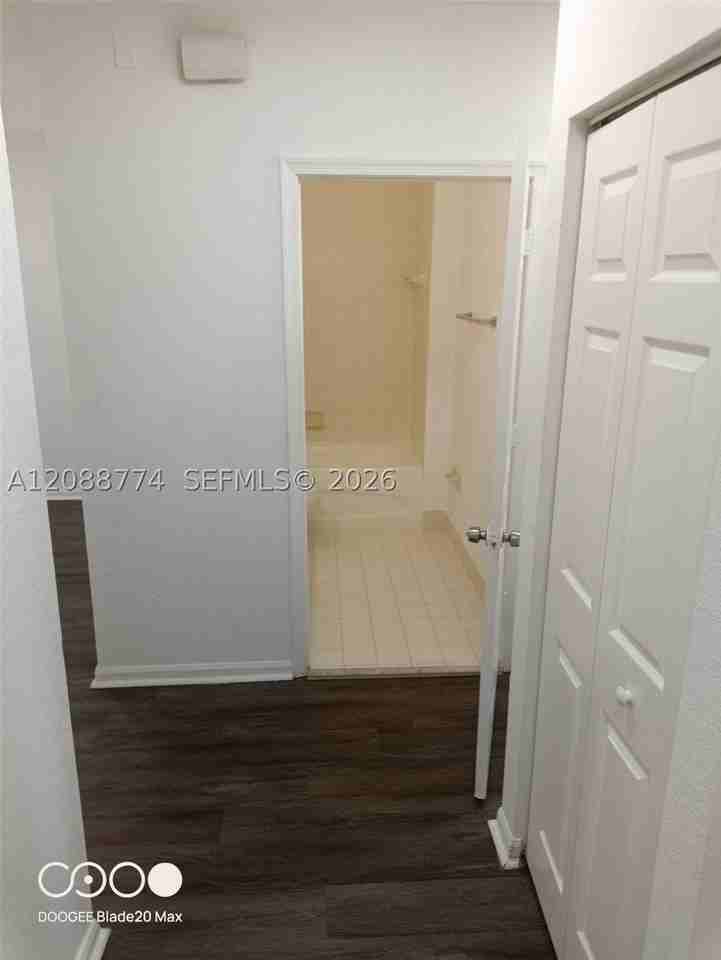 1095 Golden Lakes Blvd #924 - Photo 4 of 14