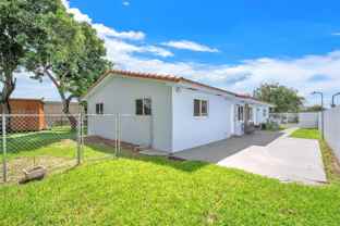 1255 Nw 32nd Ct #1255 - Photo 1 of 1