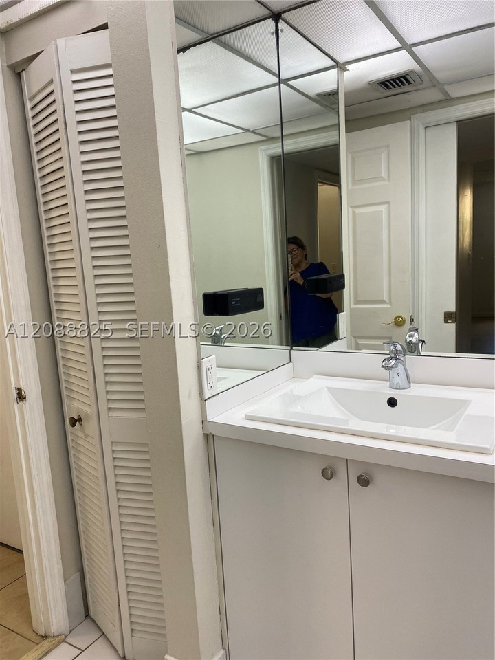 10625 Sw 112th Ave #103 - Photo 6 of 16