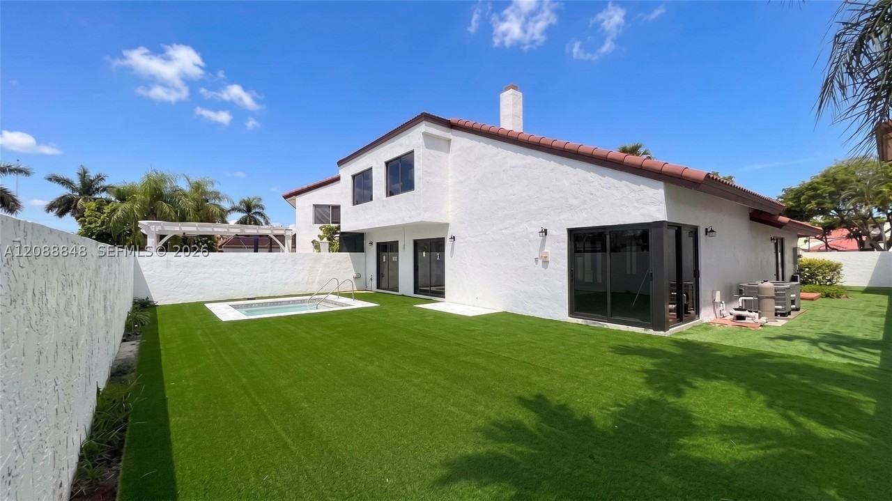 11822 Sw 108th Ter - Photo 6 of 49