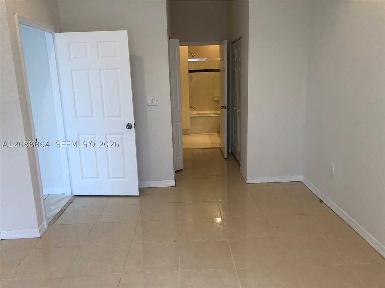 10996 Sw 237th Ln #0 - Photo 3 of 9