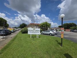 featured image of 12811 Sw 43rd Dr #114A