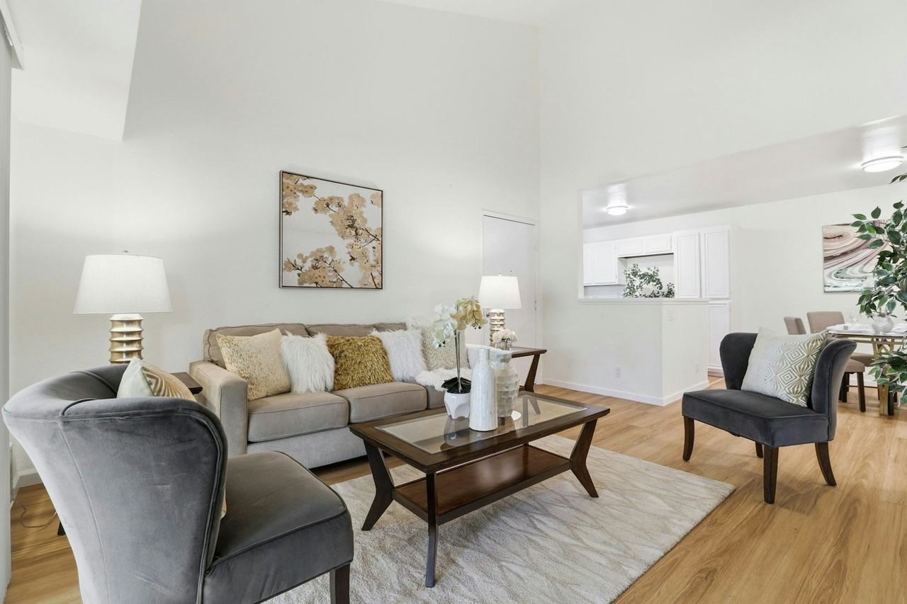 3685 Nutwood Terrace, Unit 313 - Photo 4 of 37