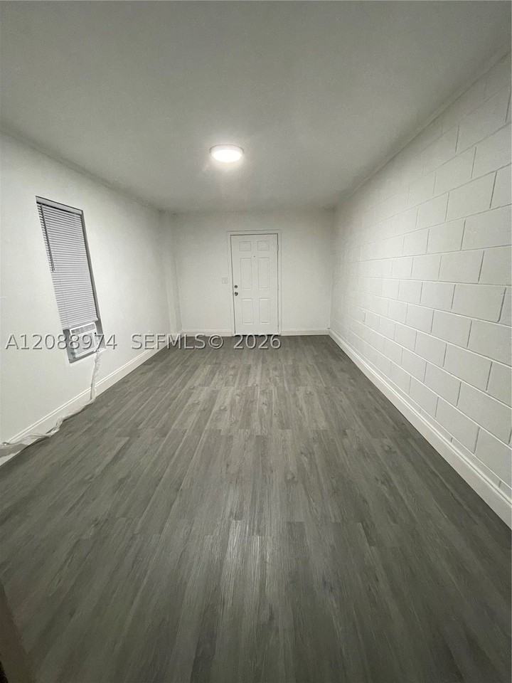 2924 Sherwood Ln #0 - Photo 6 of 14