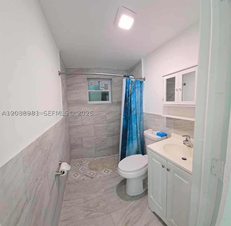 10241 Haitian Dr #1 - Photo 3 of 5