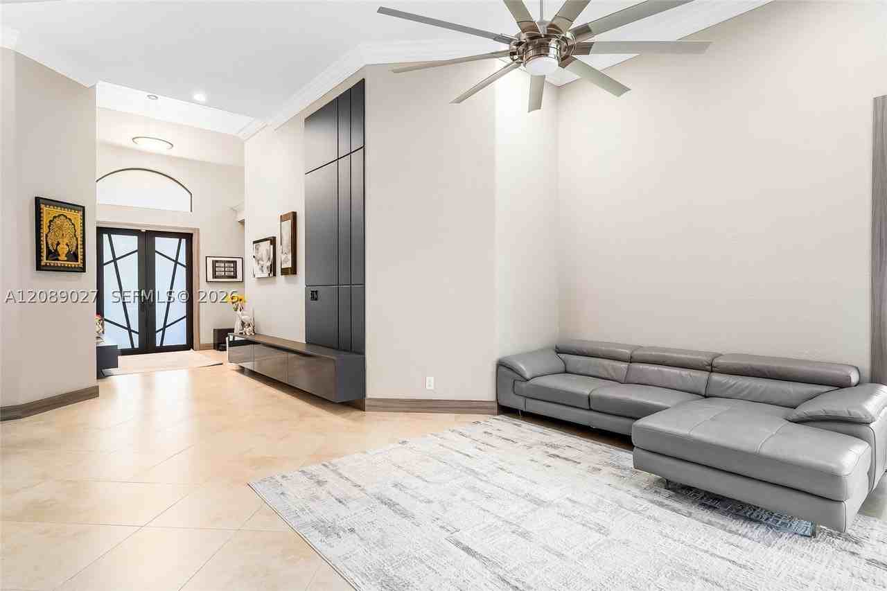5875 Nw 123rd Ave - Photo 6 of 50