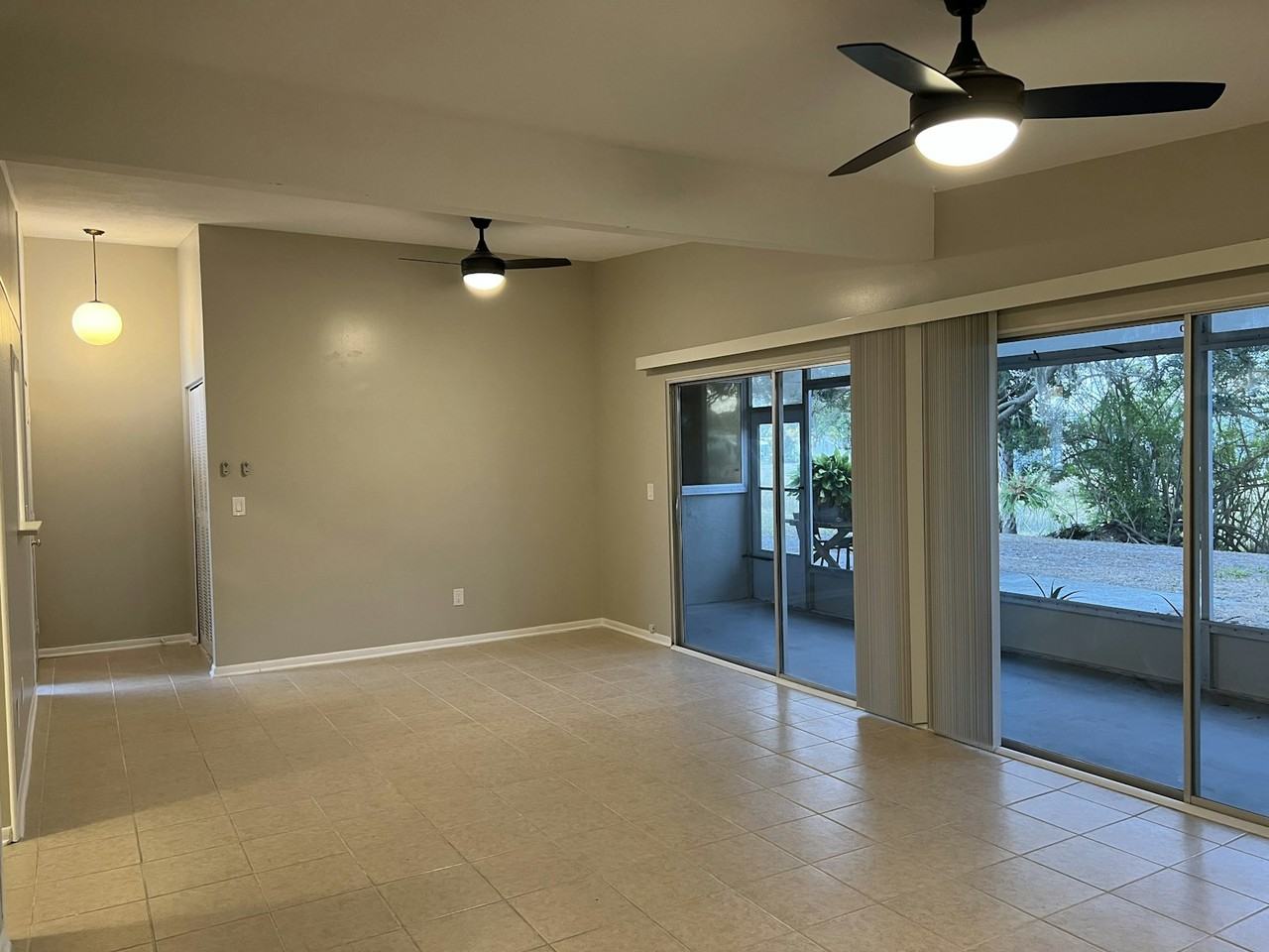 5711 Gallatin Lane, Unit 5715 - Photo 3 of 16