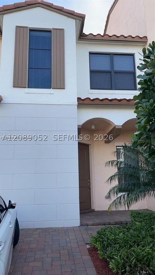 20962 Nw 1st Dr #20962 - Photo 2 of 21
