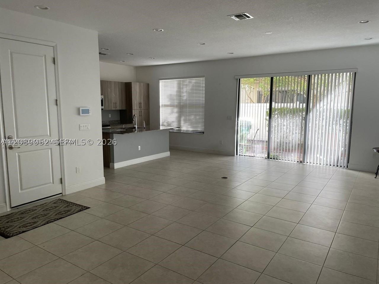 20962 Nw 1st Dr #20962 - Photo 6 of 21