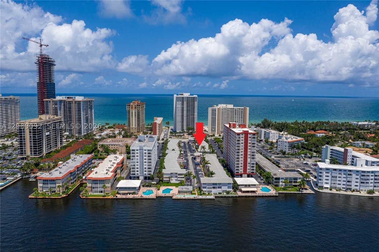 3131 S Ocean Dr #110