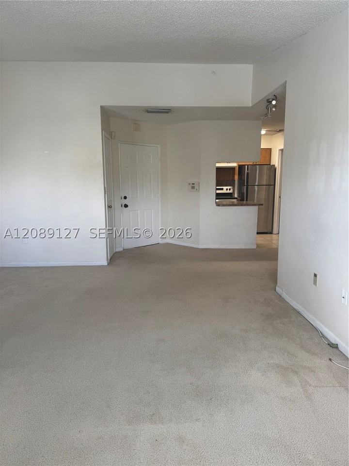 17440 Nw 67th Ct #L15 - Photo 5 of 8