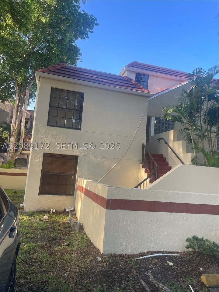 13063 Sw 88th Ter S #201B - Photo 2 of 19