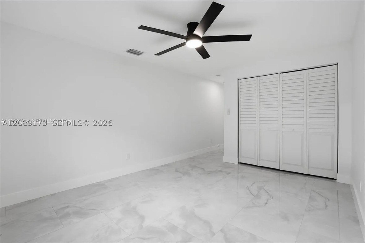 1411 Nw 40th St #1 - Photo 6 of 10