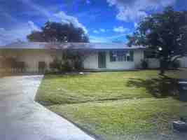 featured image of 1155 Se Sabina Ln #1