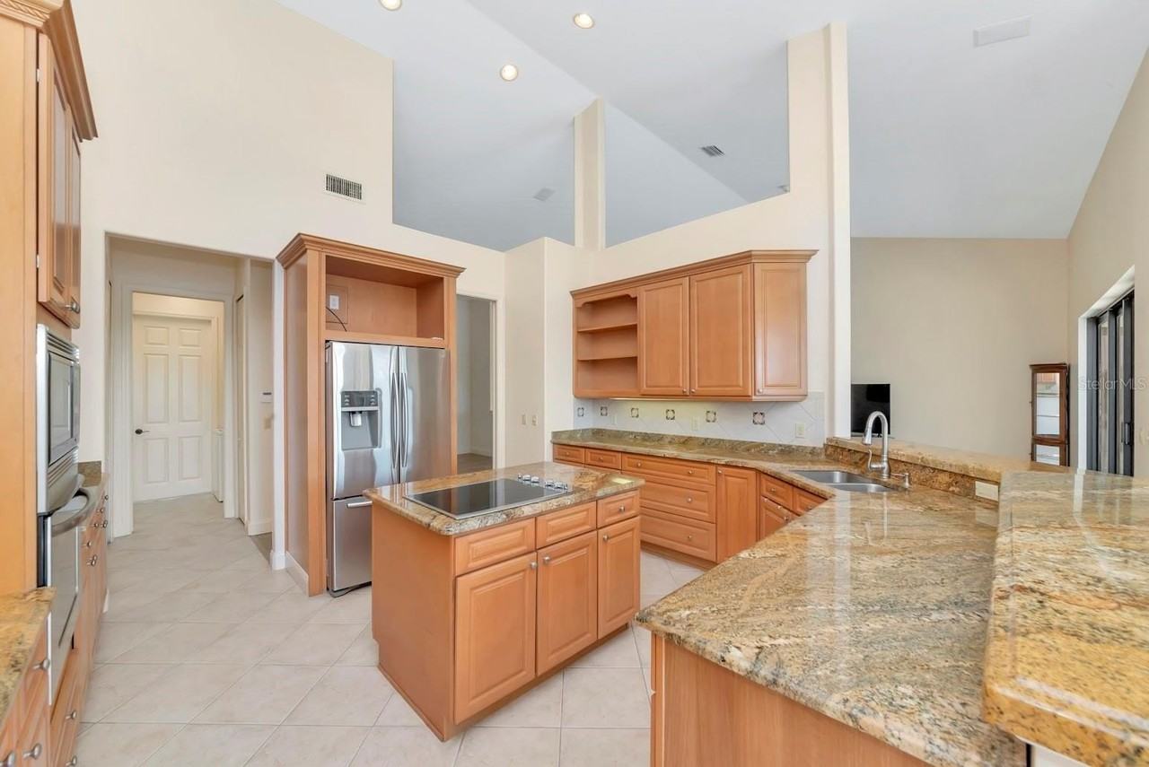 2012 Island Estates Dr - Photo 5 of 29