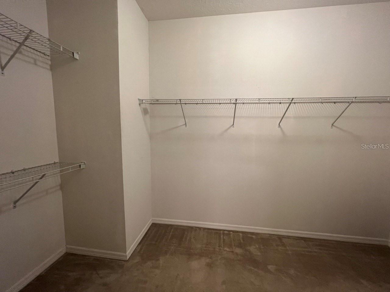 134 Ryberry Dr - Photo 3 of 6