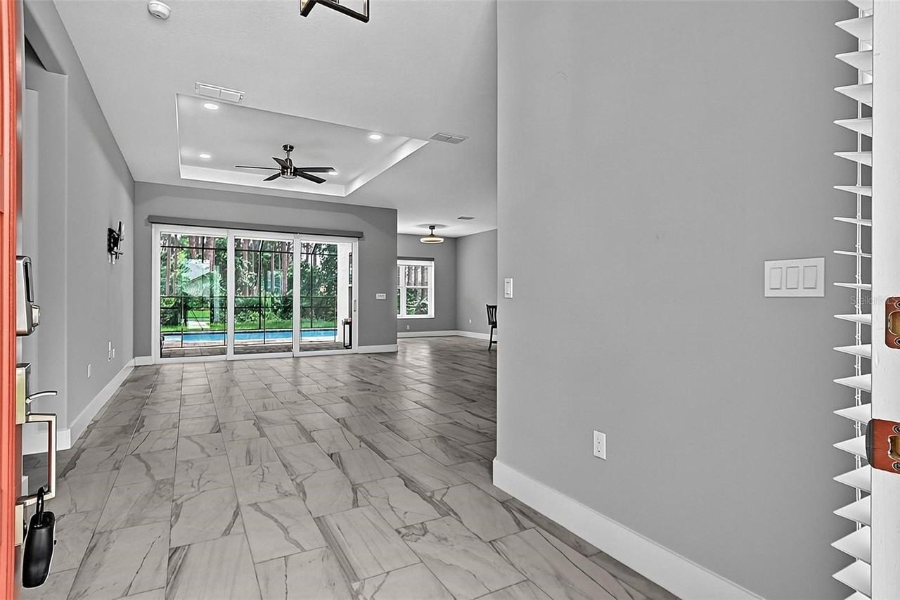 70 Bannbury Ln - Photo 5 of 50