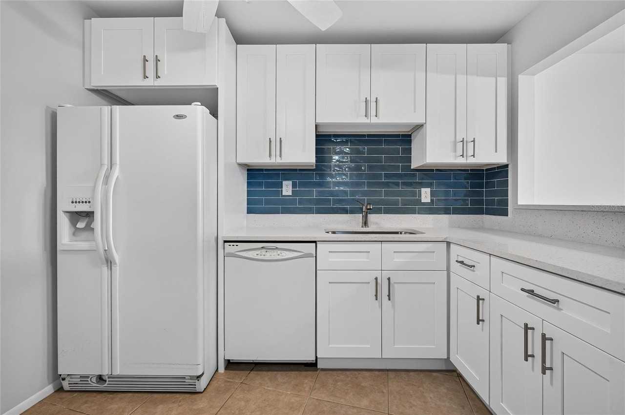 245 Center Rd #109 - Photo 5 of 30