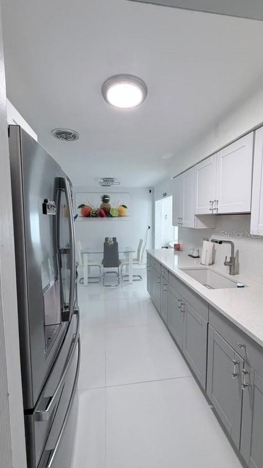 14 S Fillmore St - Photo 6 of 18