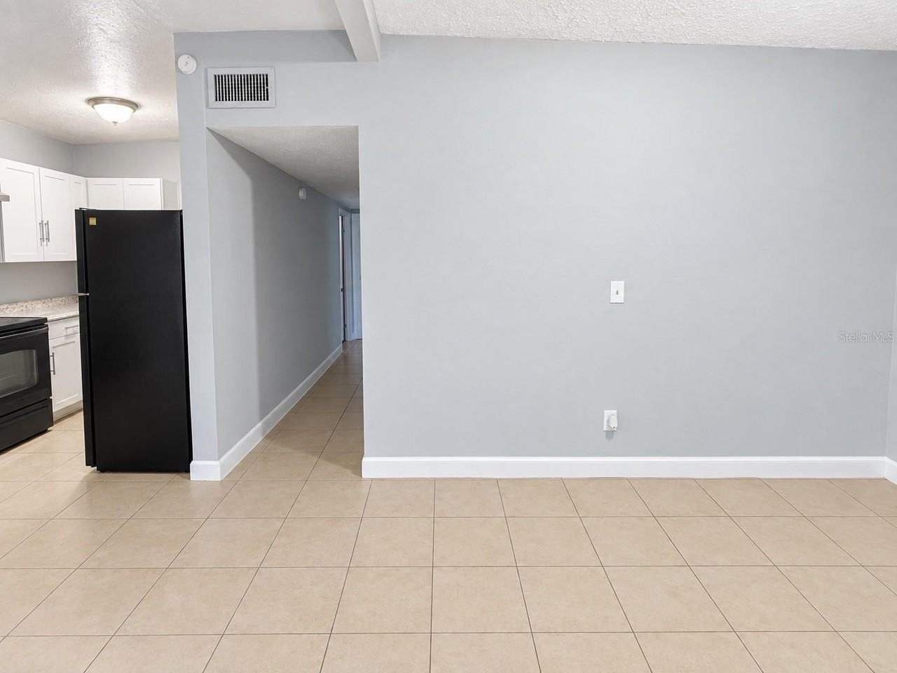 2021 W Gore St - Photo 2 of 11