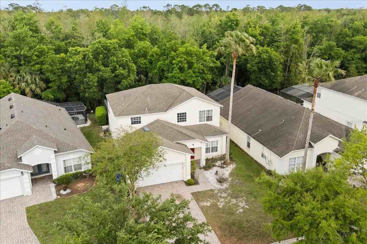 4722 Cumbrian Lakes Dr - Photo 4 of 40