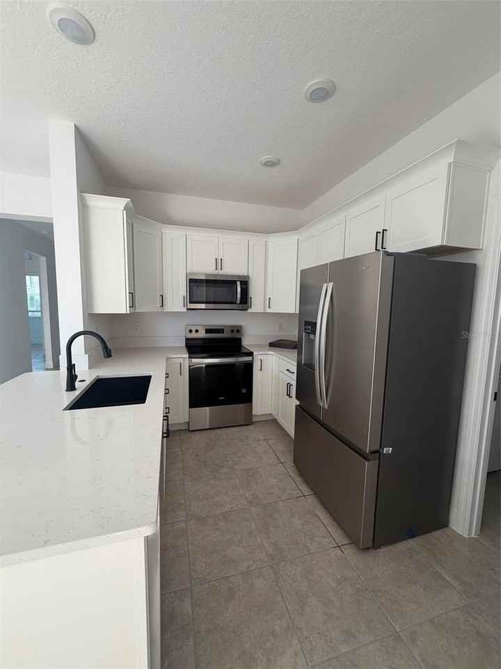 7155 Sw 56th Pl - Photo 3 of 12