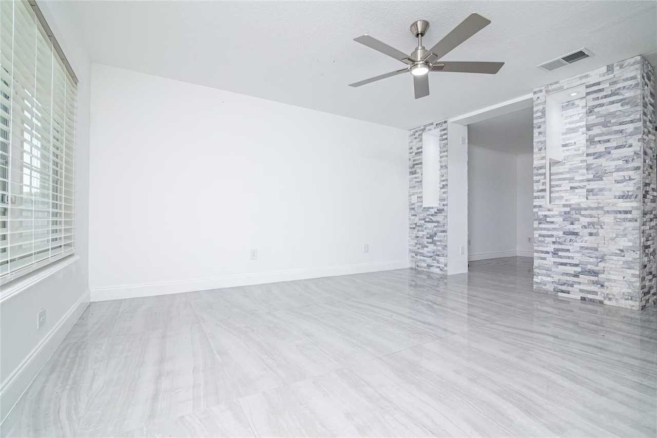 1101 Sandestin Way - Photo 6 of 36