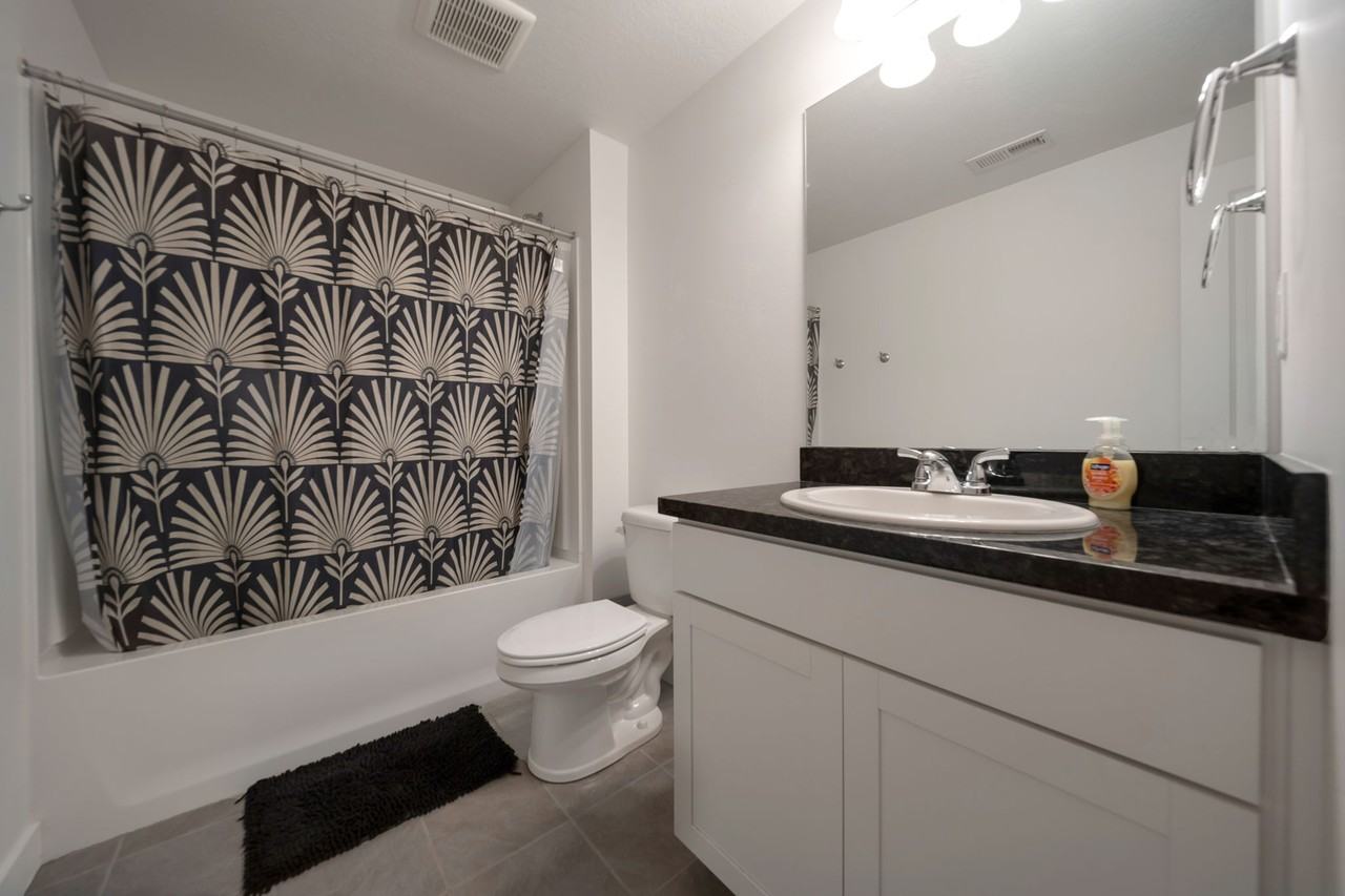 5659 W Coastal Ridge Ln #1 - Photo 4 of 15