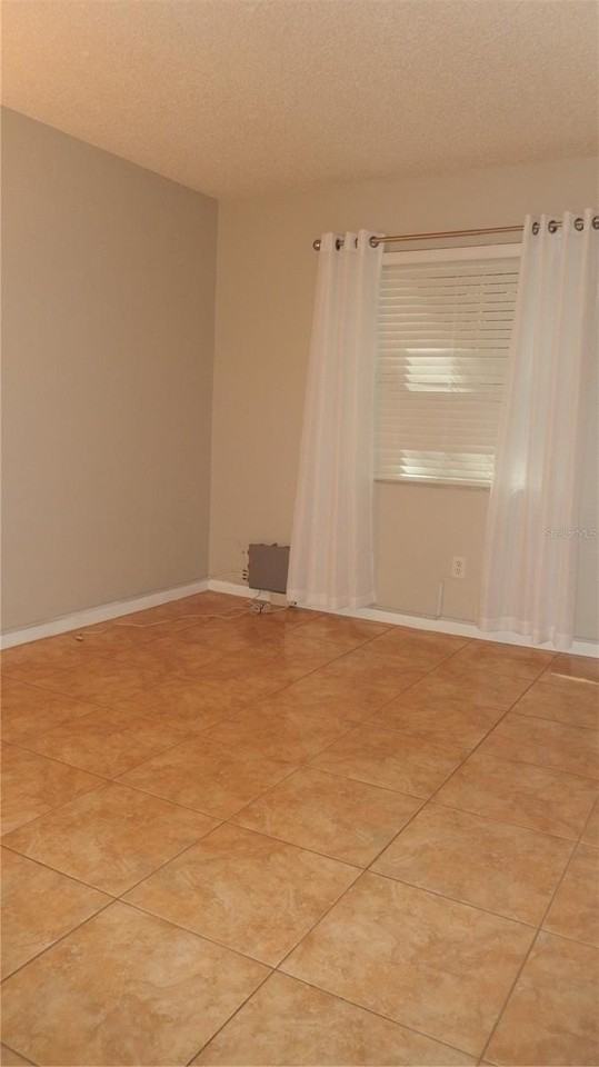 3105 W Horatio St #C12 - Photo 7 of 17