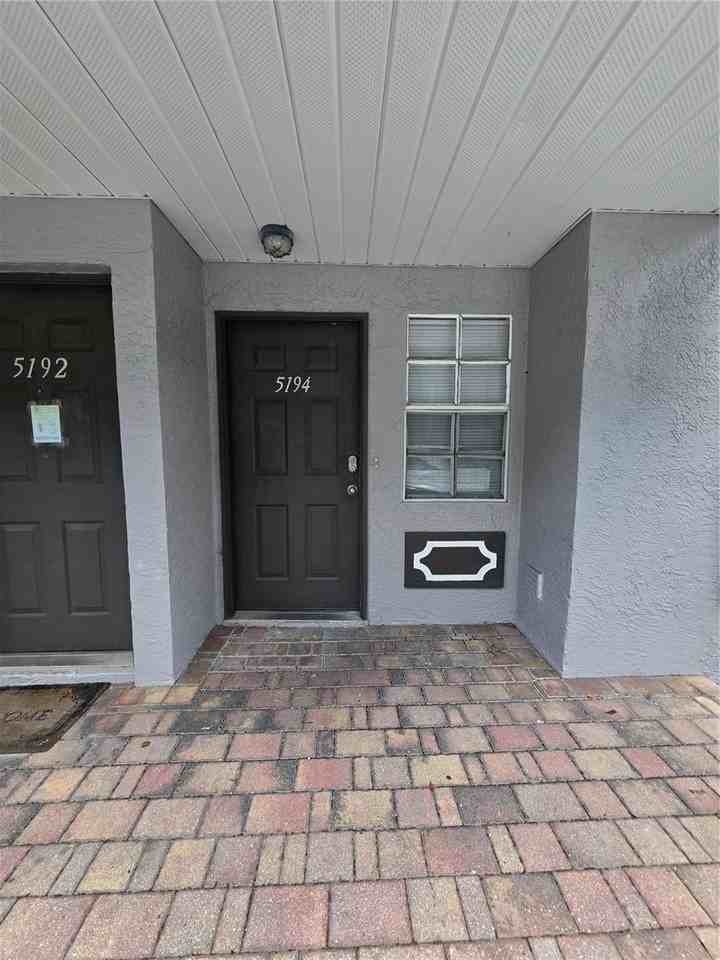 5194 Sunridge Palms Dr - Photo 2 of 24