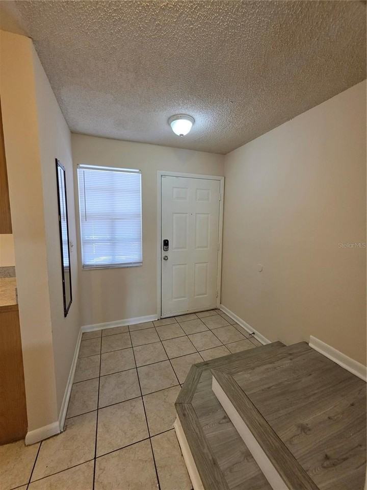 5194 Sunridge Palms Dr - Photo 3 of 24
