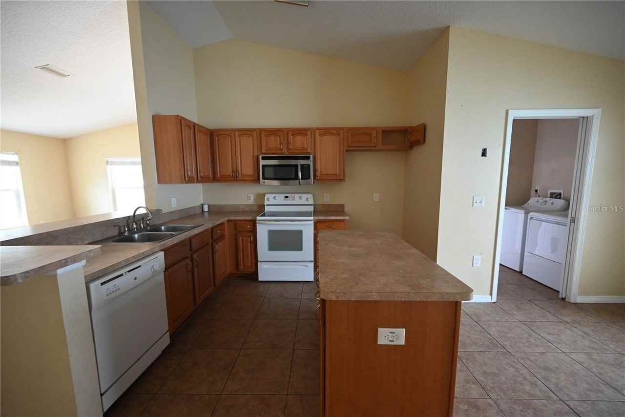 5302 School Rd - Photo 5 of 7