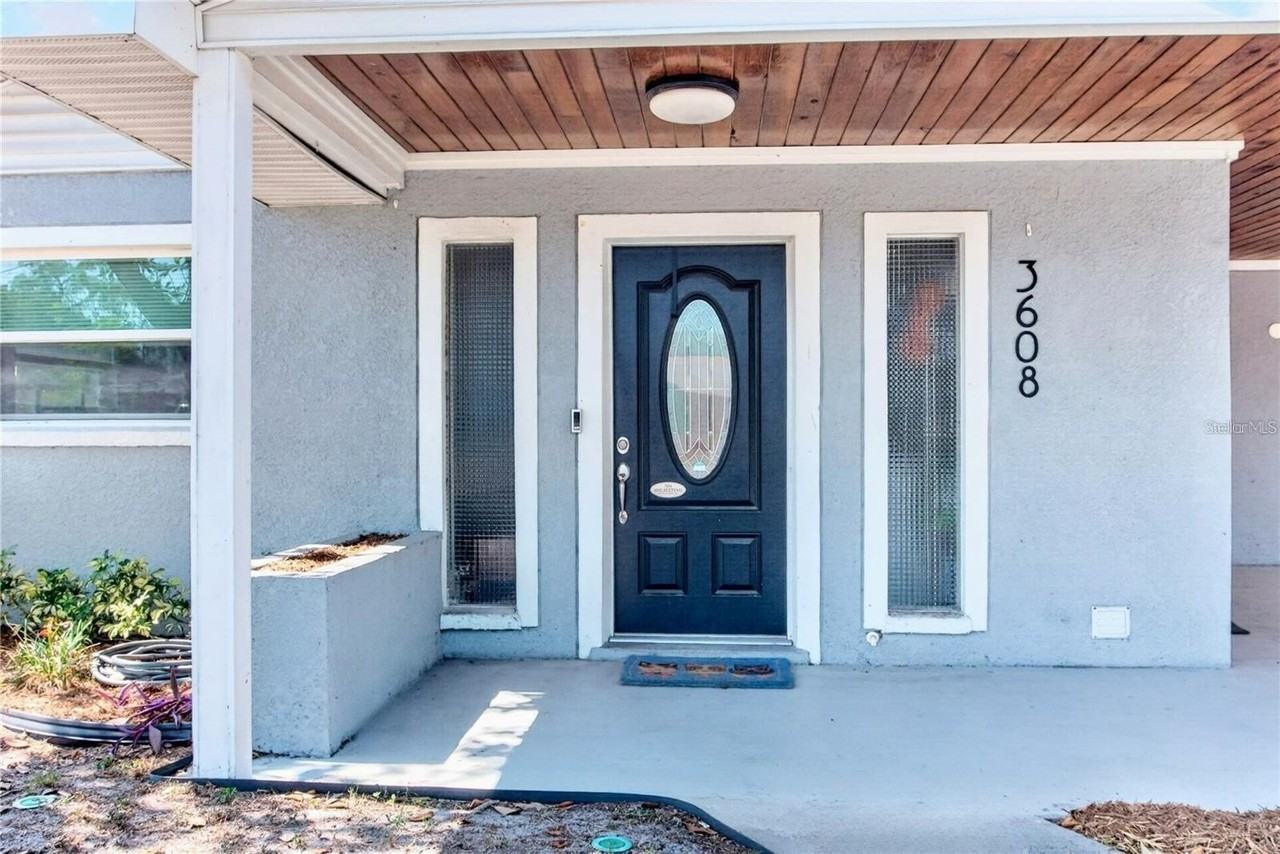 3608 W Carmen St - Photo 2 of 25