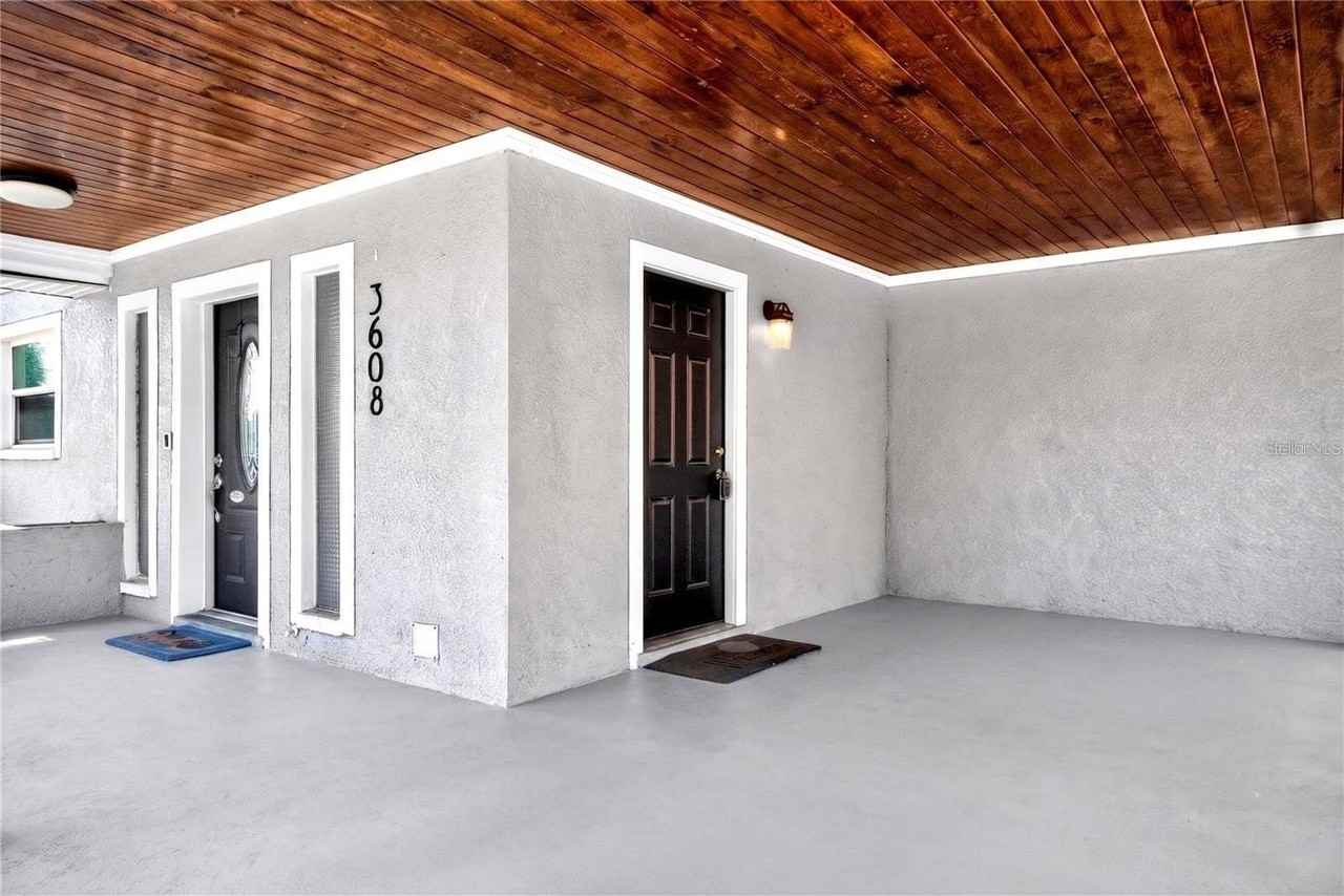 3608 W Carmen St - Photo 3 of 25