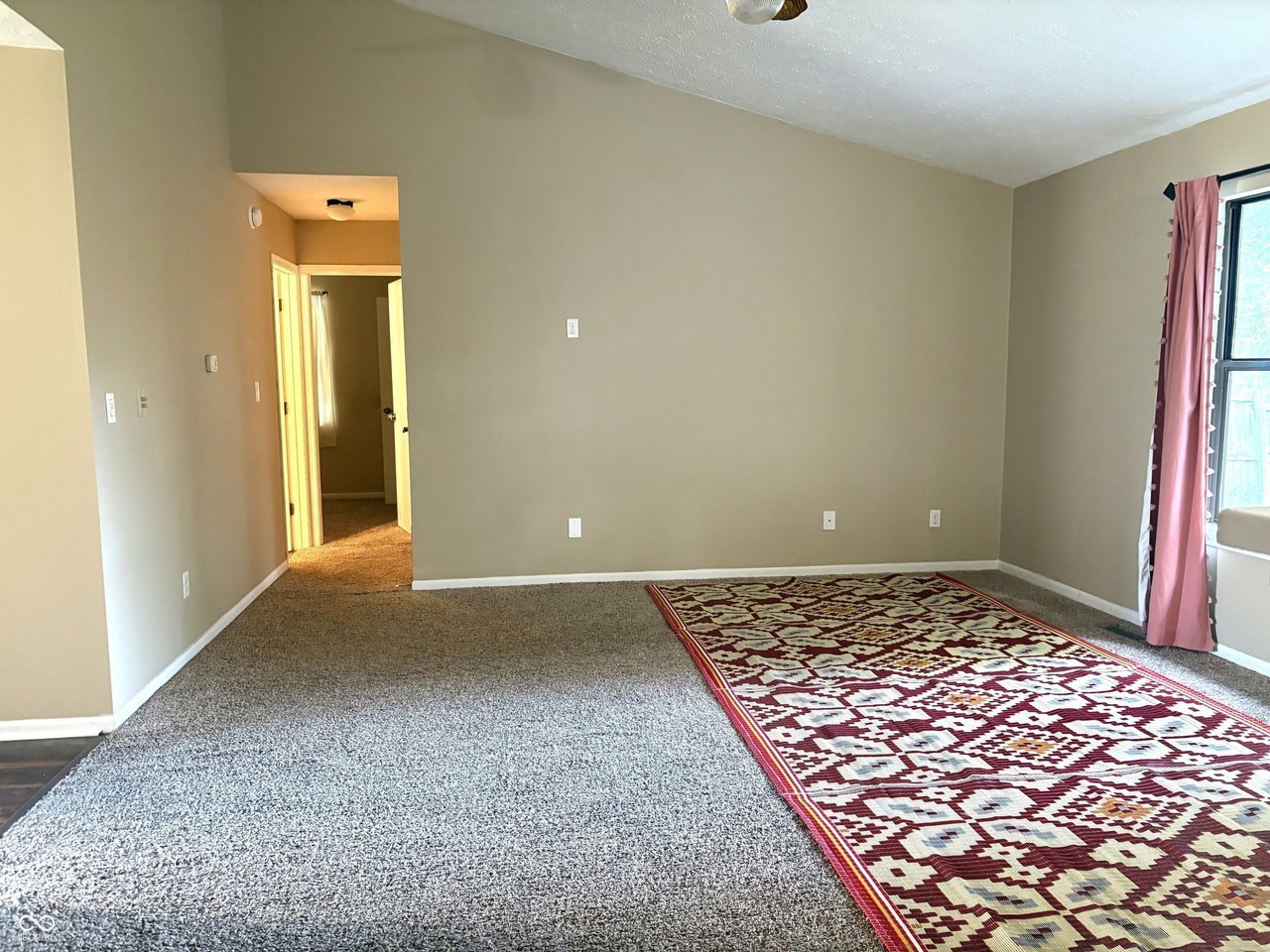 3601 Pleasant Lake Dr - Photo 4 of 26